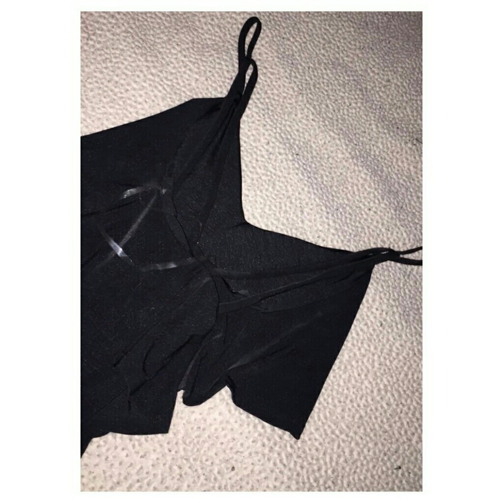 💕MAKE AN OFFER! SEXY BLACK MINI DRESS😍💕 - Picture 2 of 2